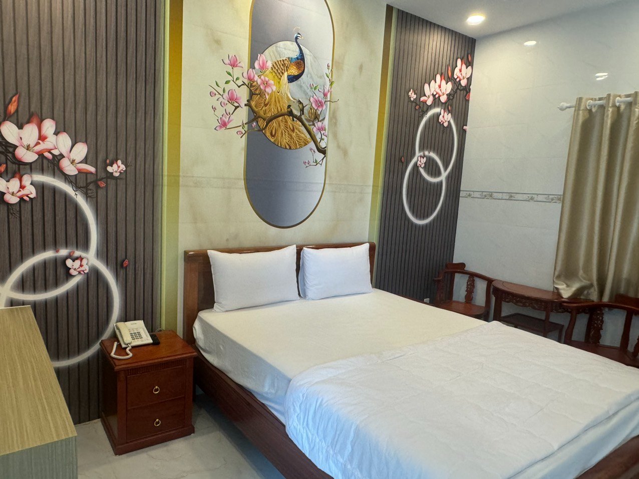 Bán Căn Hộ Dịch Vụ Số 7 Lâm Văn Bền, Quận 7